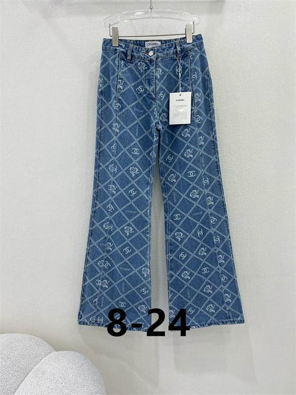 Chanel Women's Jeans 22